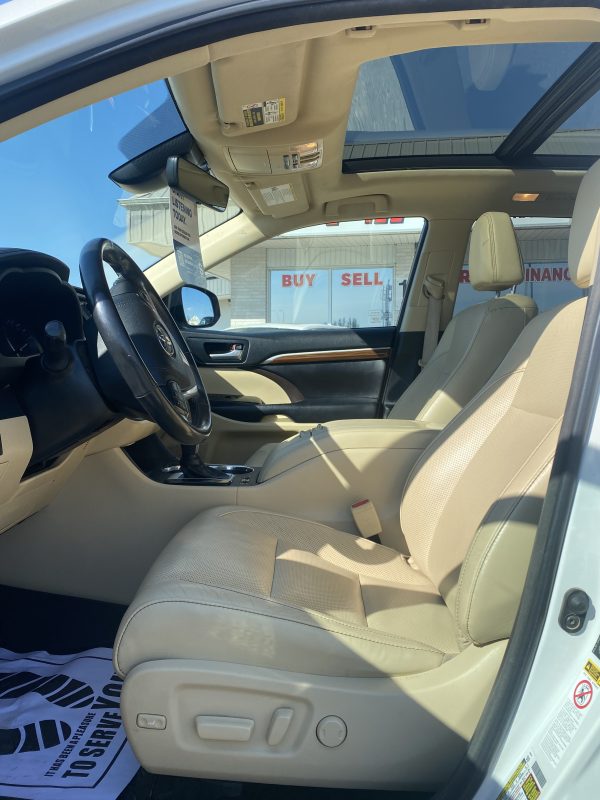 2018 Toyota Highlander Limited - Image 8