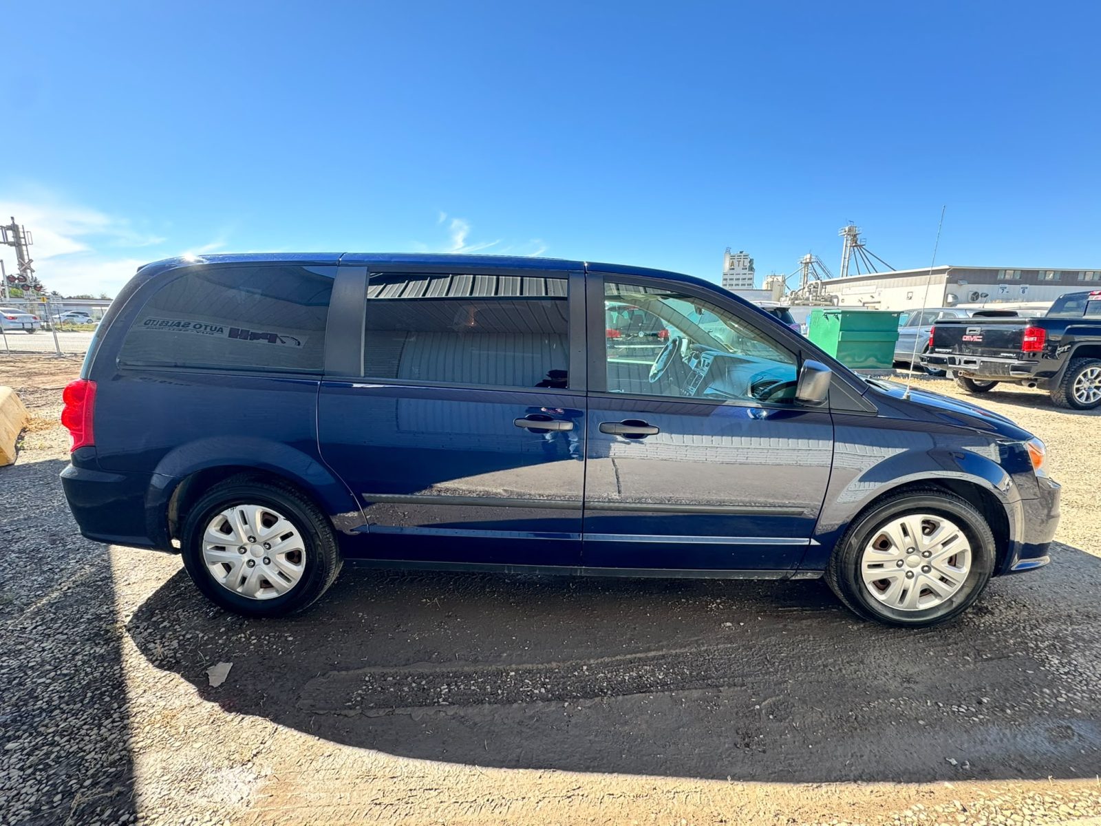 2017 Dodge Grand Caravan - Image 7