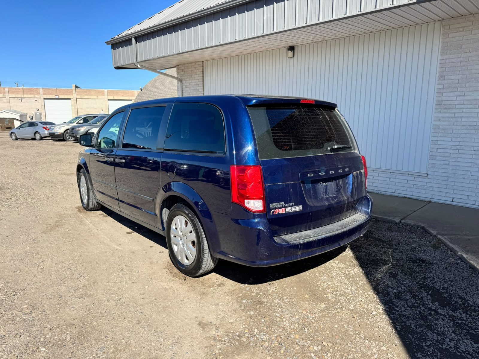 2017 Dodge Grand Caravan - Image 3