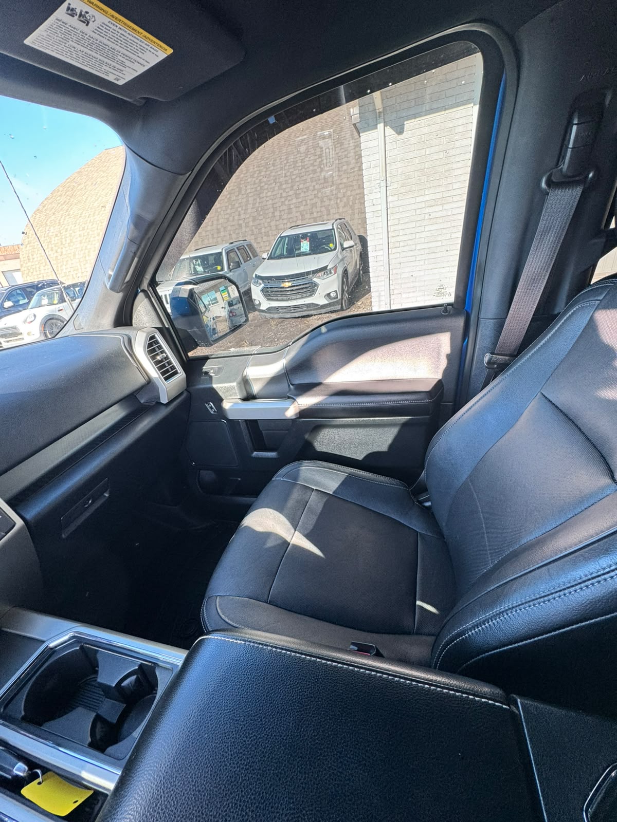 2015 Ford F-150 Crewcab - Image 14