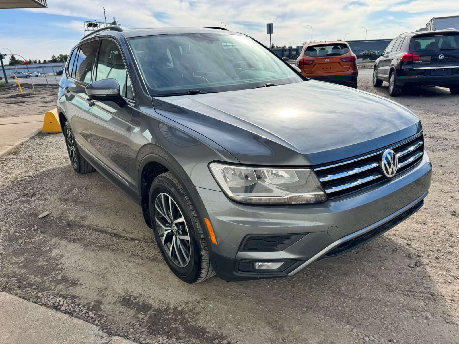 2018 VW Tiguan 4 Motion - Image 8