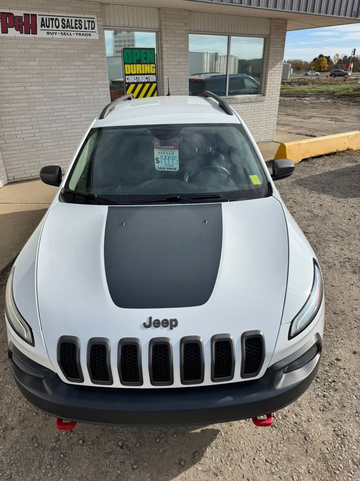 2014 Jeep Cherokee Trailhawk - Image 10