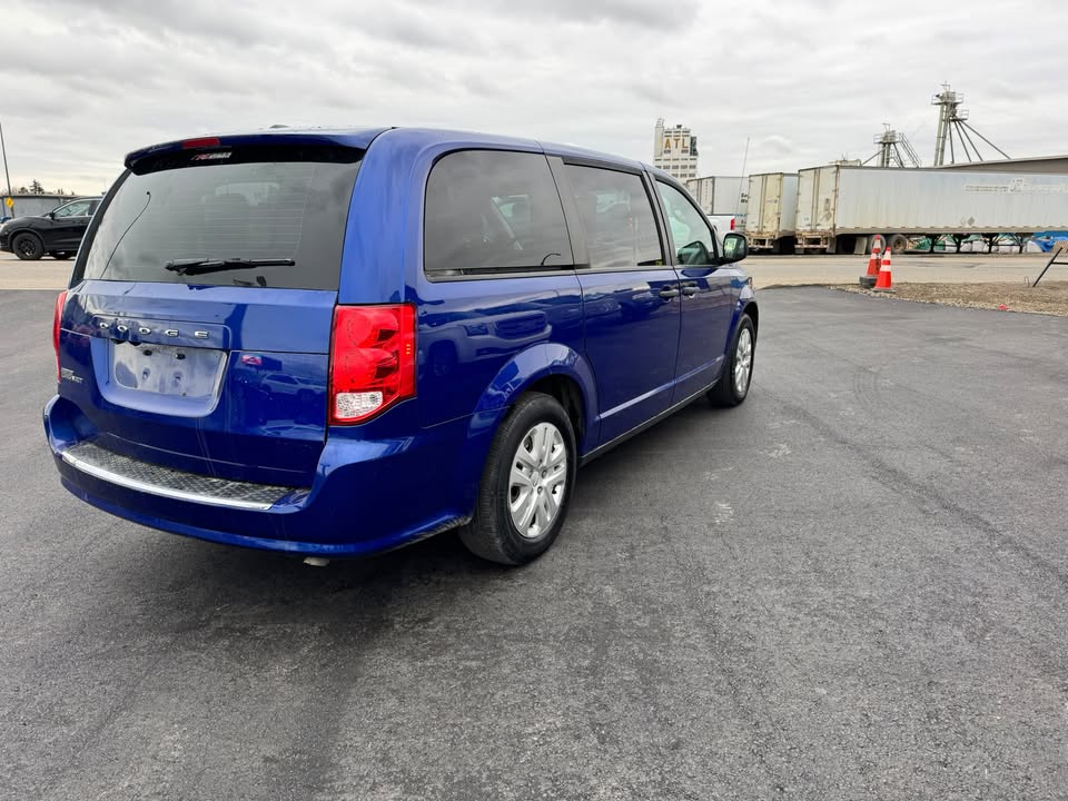 2019 Dodge Grand Caravan - Image 4