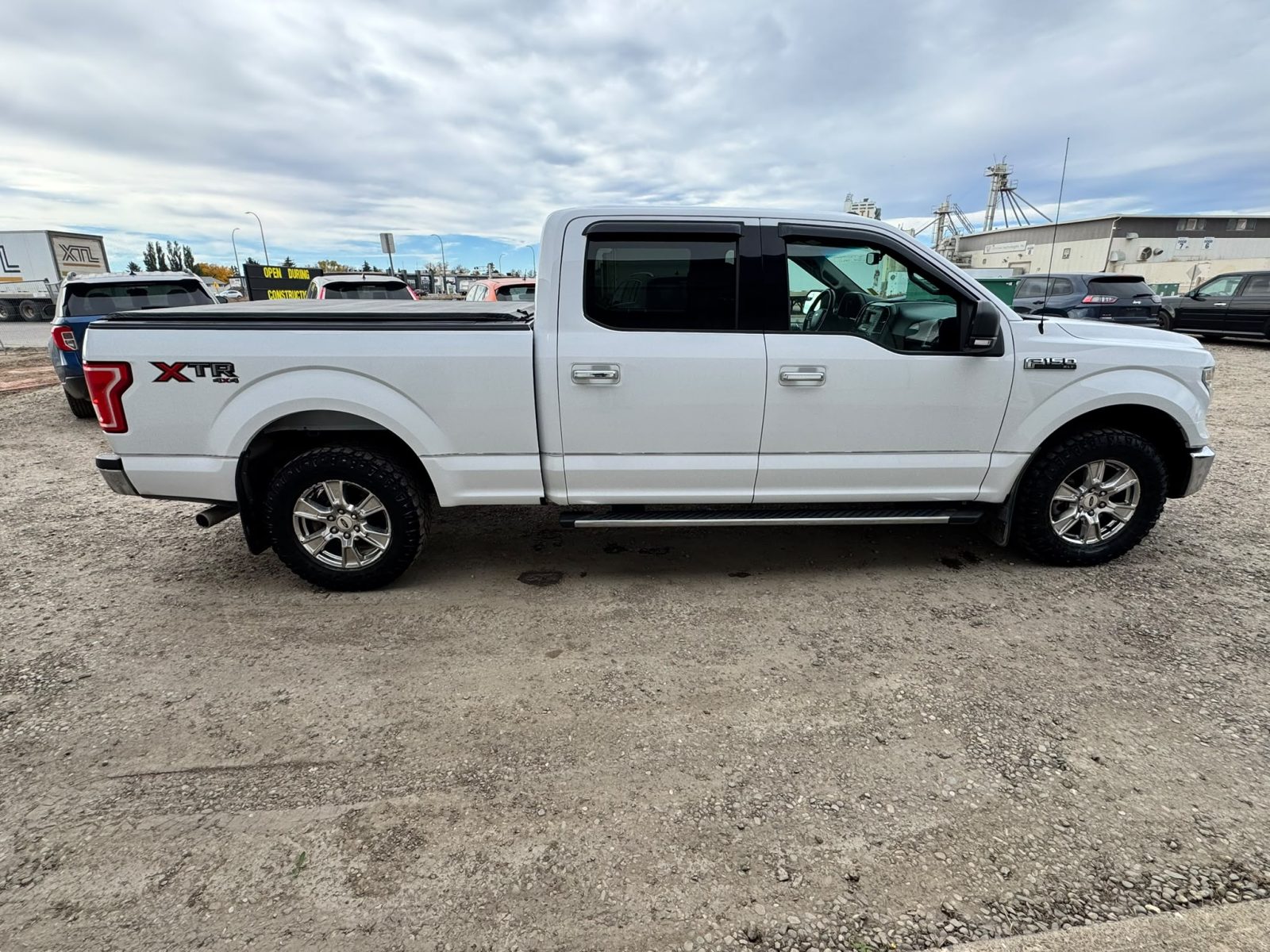 2016 Ford F-150 XLT - Image 7