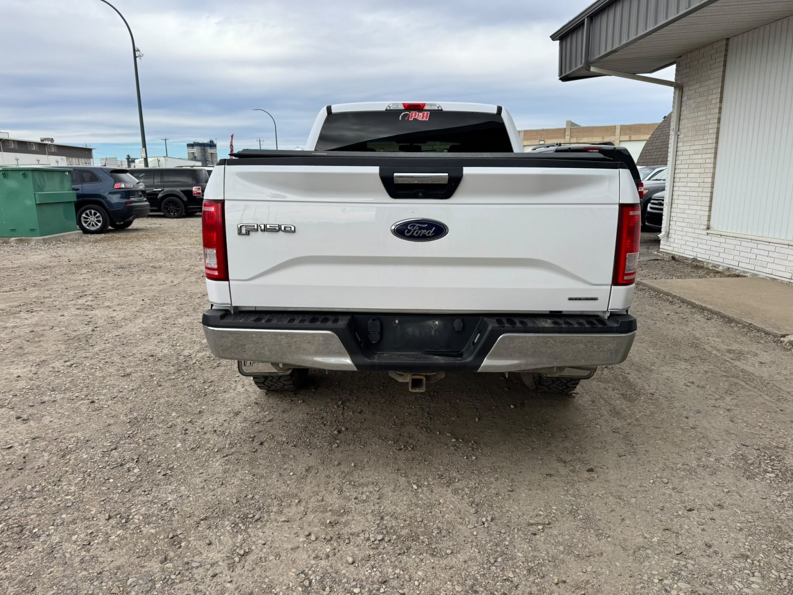 2016 Ford F-150 XLT - Image 4