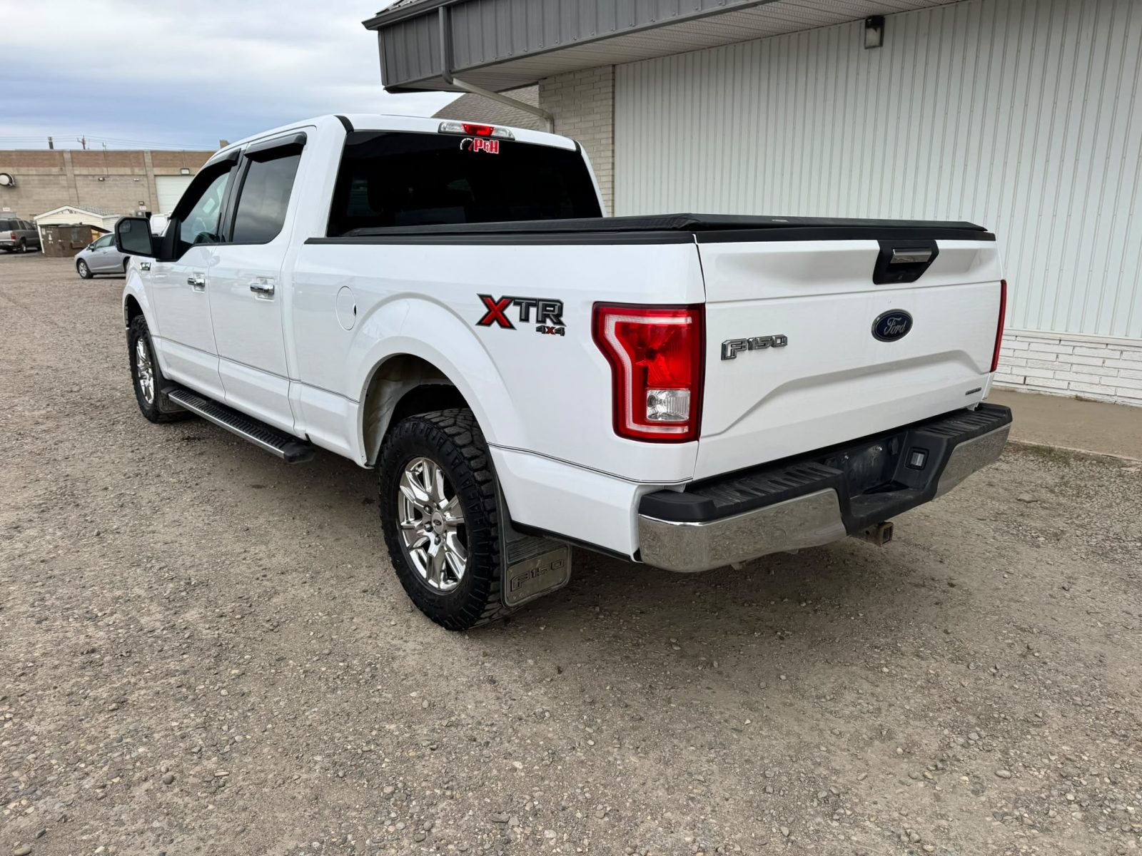 2016 Ford F-150 XLT - Image 3