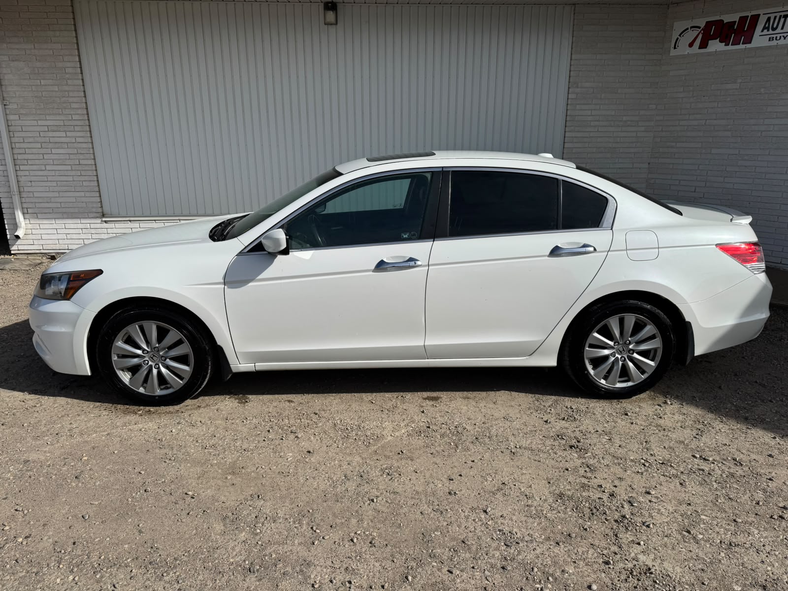 2012 Honda Accord |V6 - Image 3