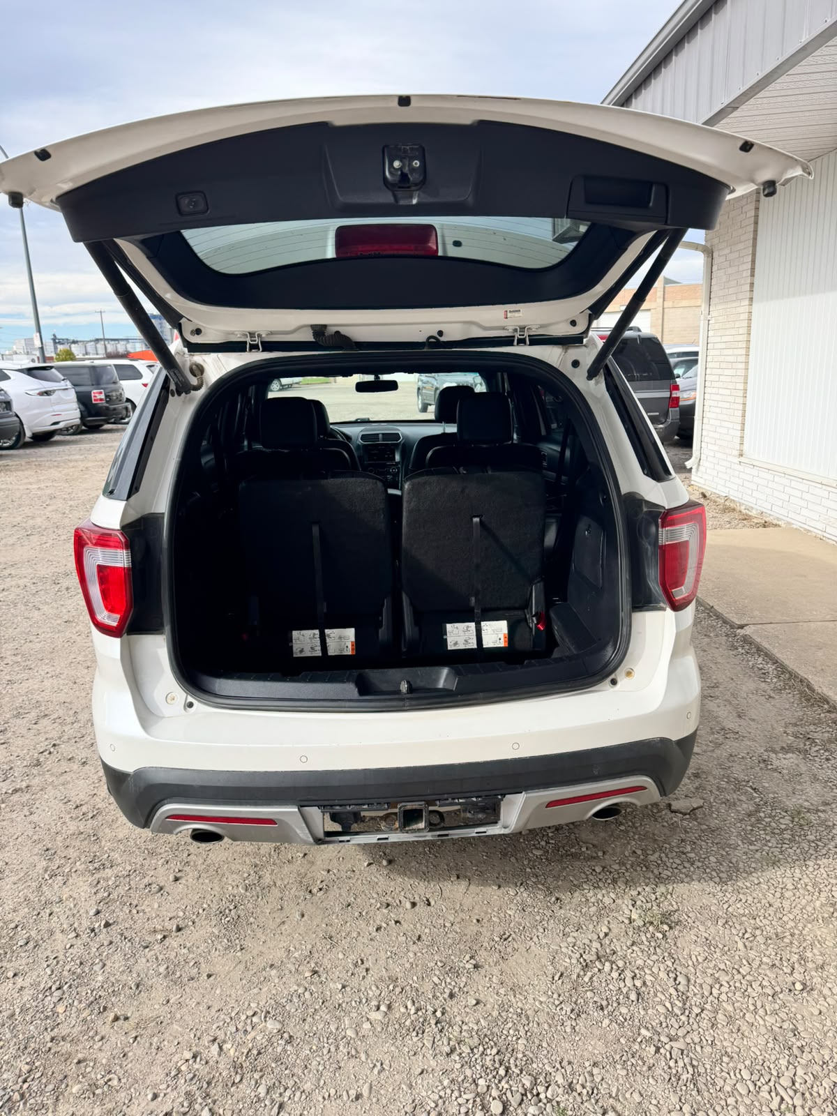 2016 Ford Explorer XLT - Image 5