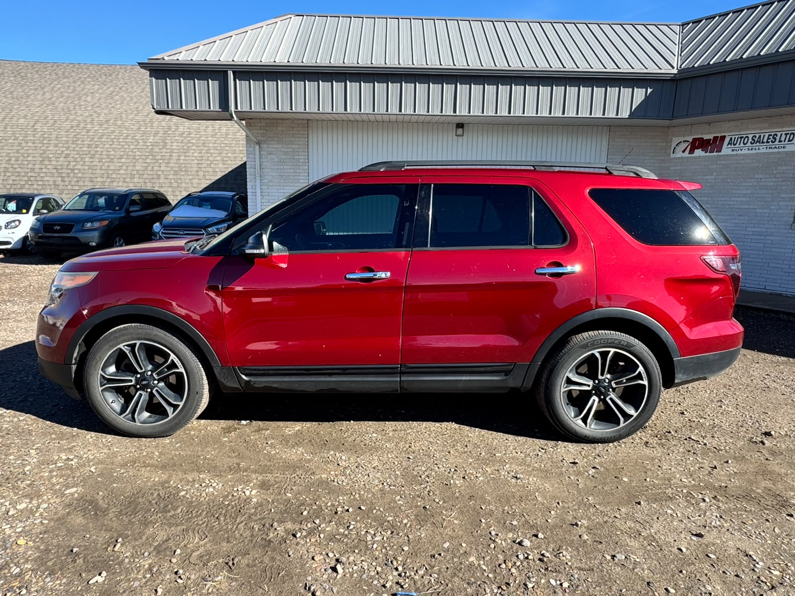 2013 Ford Explorer Sport - Image 2