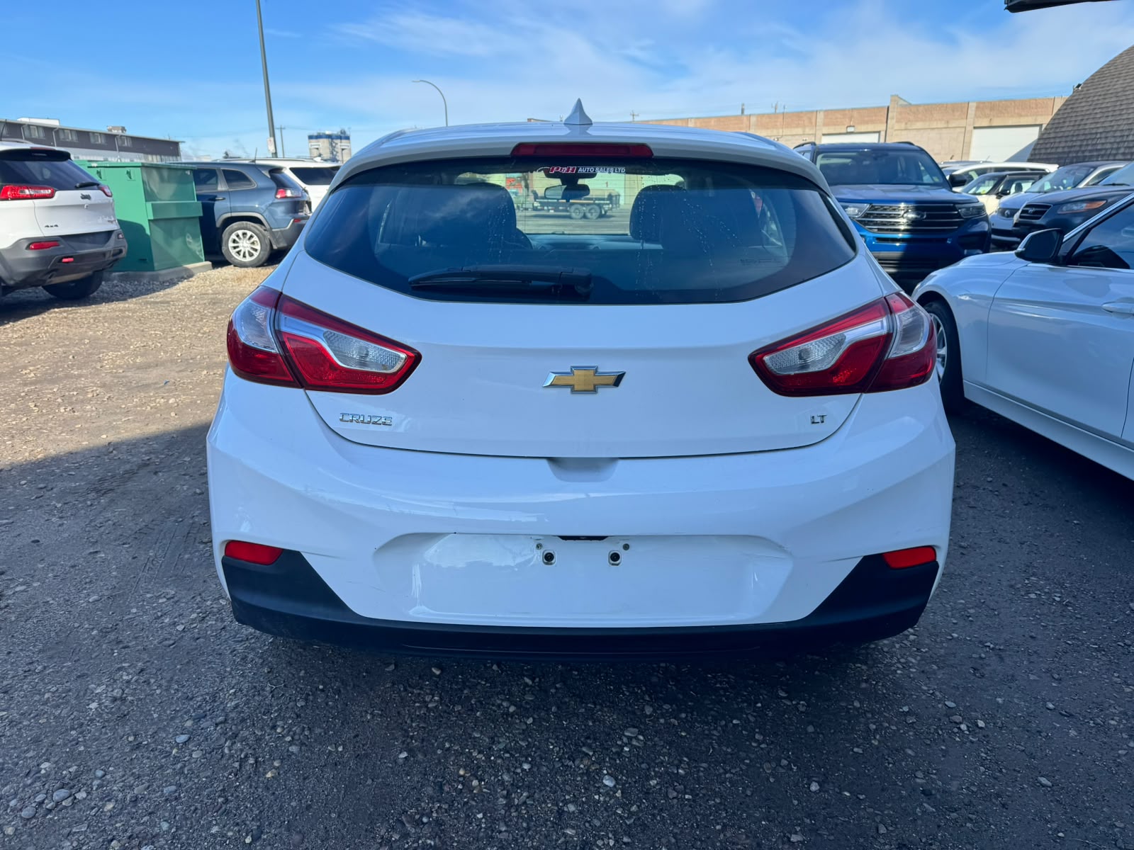 2018 Chevrolet Cruze - Image 4