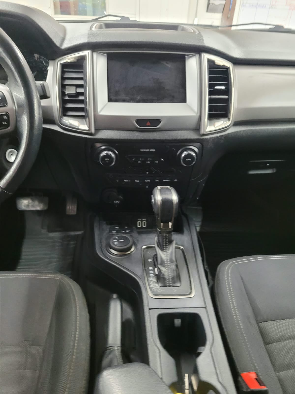 2023 Ford Ranger XLT - Image 11