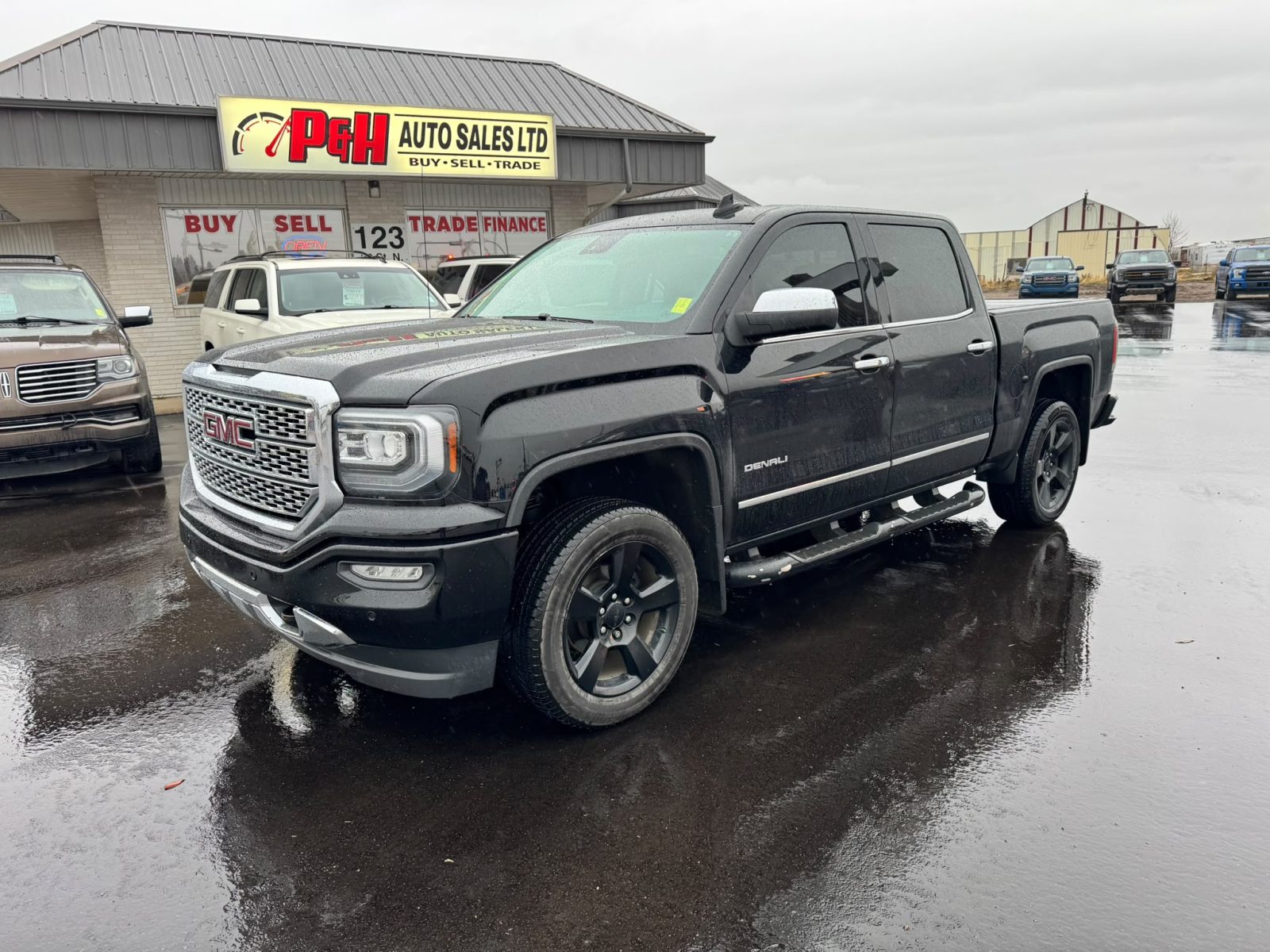 2017 GMC Sierra Denali